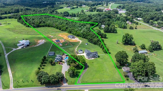 5780 W Hwy 10 Highway, Hickory, NC 28602