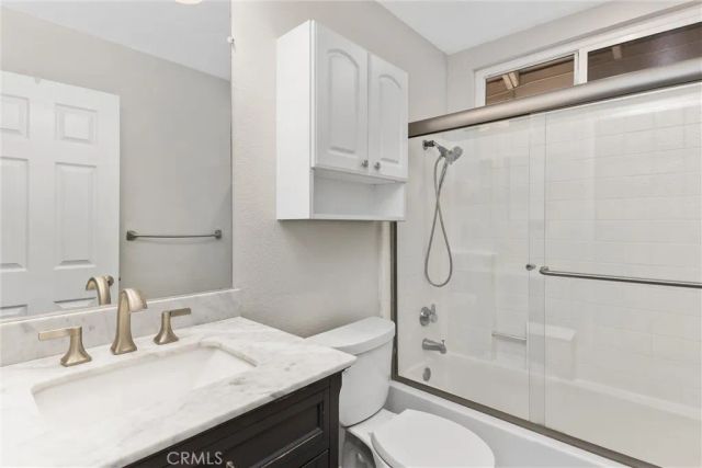 10979 Applewood Lane, Yucaipa, CA 92399