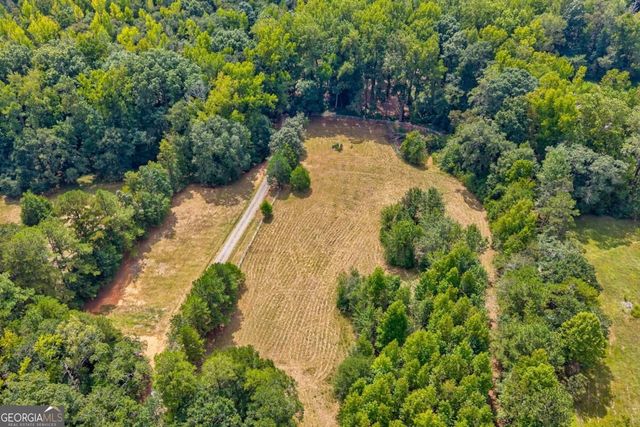925 Cleveland Road, Bogart, GA 30622