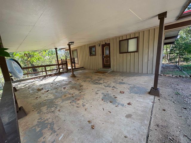 4 Cisco Circle, Cherokee Village, AR 72529