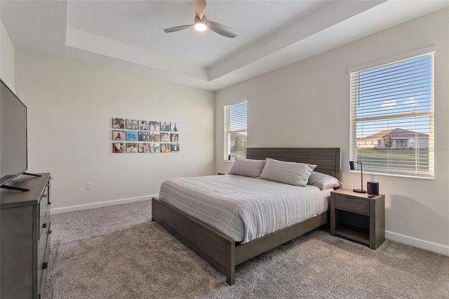 8943 FALLEN OAK DR, Davenport, FL 33896