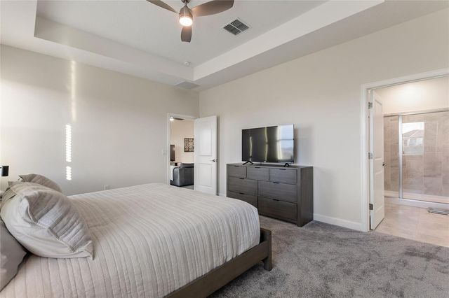 8943 FALLEN OAK DR, Davenport, FL 33896