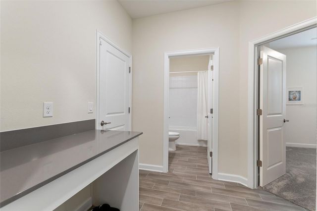 8943 FALLEN OAK DR, Davenport, FL 33896