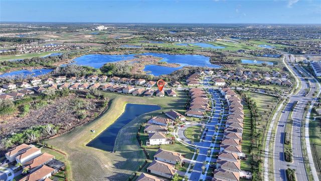 8943 FALLEN OAK DR, Davenport, FL 33896