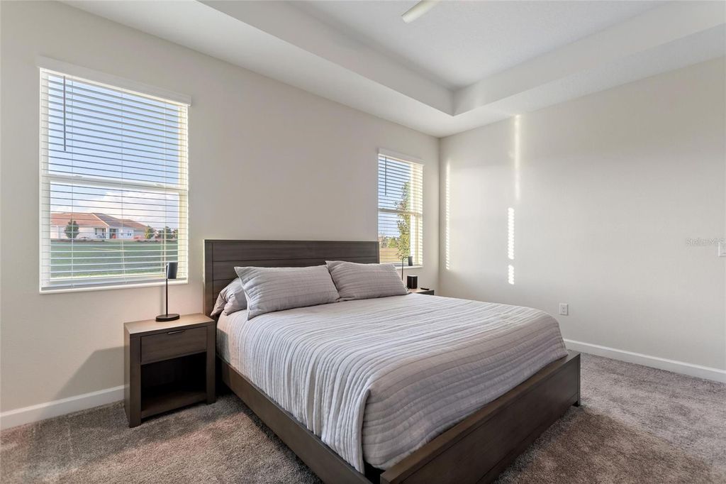 Image 16 of property listing at 8943 FALLEN OAK DR, Davenport, FL 33896