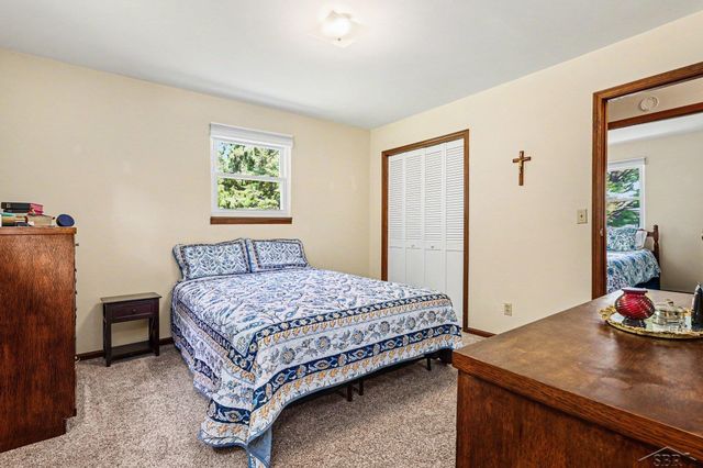 2850 Weigl Road, Saginaw, MI 48609