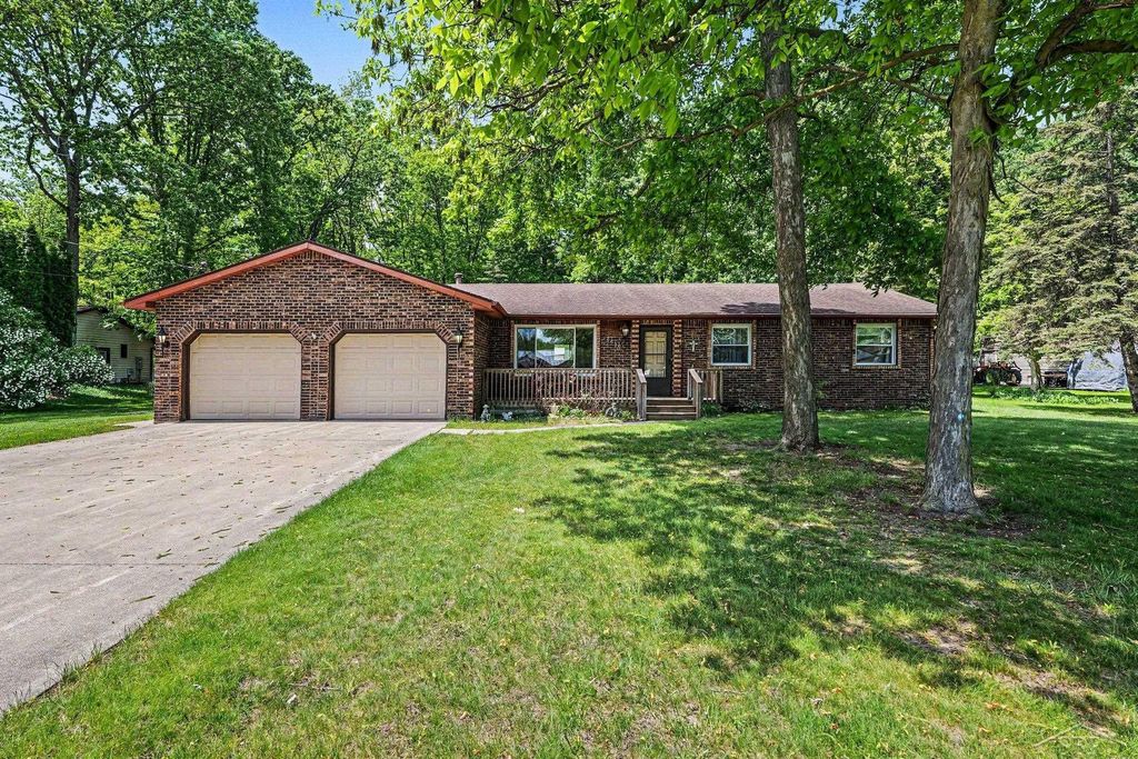 2850 Weigl Road, Saginaw, MI 48609