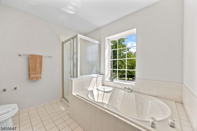 33 Gordon Circle, Parsippany-troy Hills Twp., NJ 07054
