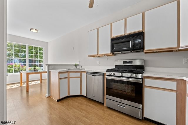 33 Gordon Circle, Parsippany-troy Hills Twp., NJ 07054
