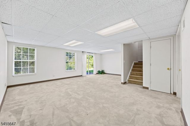 33 Gordon Circle, Parsippany-troy Hills Twp., NJ 07054