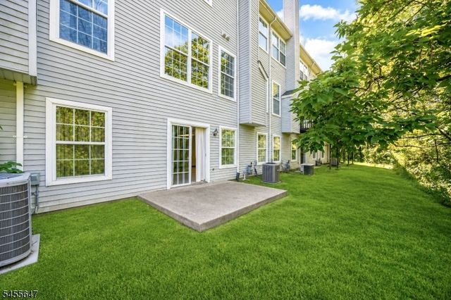 33 Gordon Circle, Parsippany-troy Hills Twp., NJ 07054