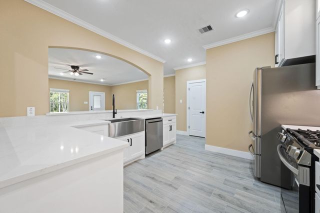 147 Knollwood Lane, Livingston, TX 77351