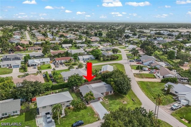 8110 Valencia RD, Fort Myers, FL 33967