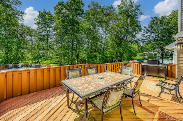 49 Cranford Drive, New City, NY 10956