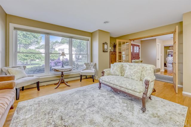 49 Cranford Drive, New City, NY 10956