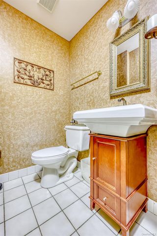 49 Cranford Drive, New City, NY 10956