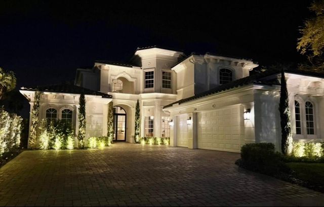 134 Rosalia Court, Jupiter, FL 33478