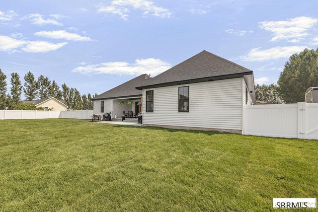 3741 E 331 N, Rigby, ID 83442