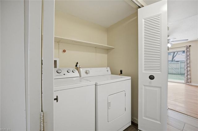 102 Tyburn CT, Hampton, VA 23669