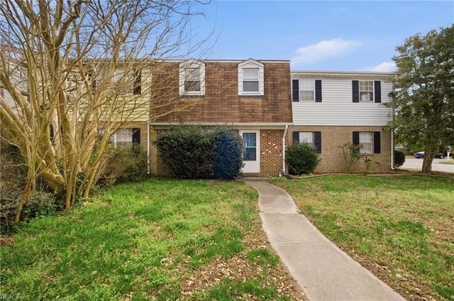 102 Tyburn CT, Hampton, VA 23669