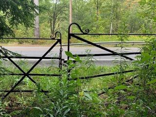 289 Monterey Road, Otis, MA 01253