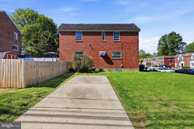 1801 CRICKET LN, Folcroft, PA 19032