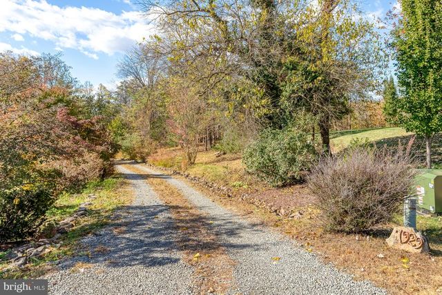 7929 WELLINGTON DR, Warrenton, VA 20186