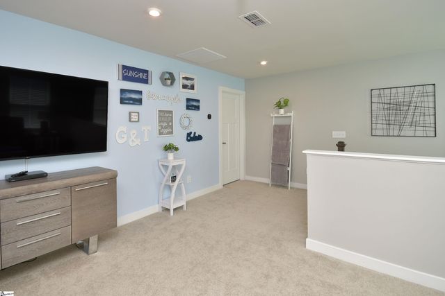 1265 Fiddletree Lane, Woodruff, SC 29388