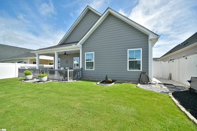1265 Fiddletree Lane, Woodruff, SC 29388