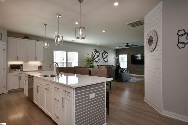 1265 Fiddletree Lane, Woodruff, SC 29388