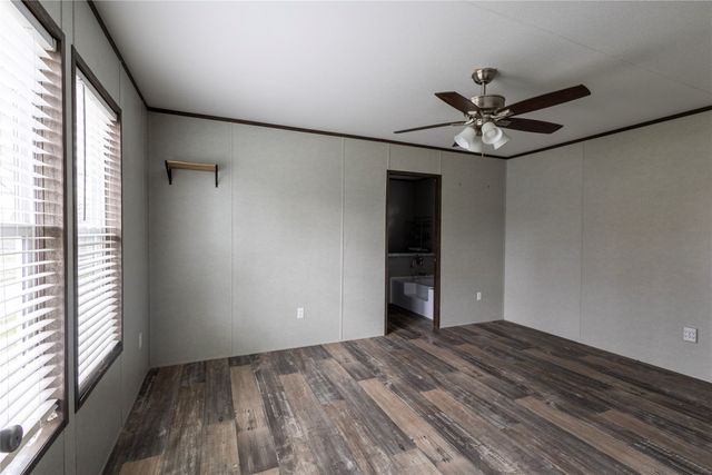 336 N Cherokee Shores Drive, Mabank, TX 75156