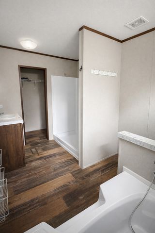 336 N Cherokee Shores Drive, Mabank, TX 75156