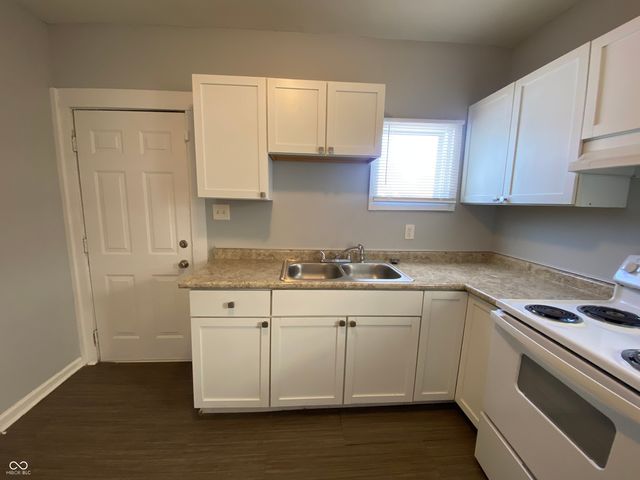 3252 Winthrop Avenue, Indianapolis, IN 46205