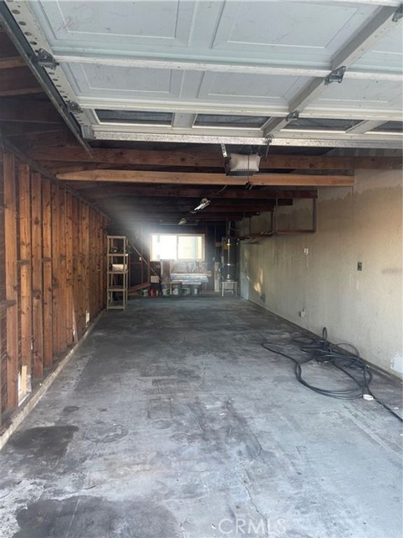 9352 Olive Street, Fontana, CA 92335