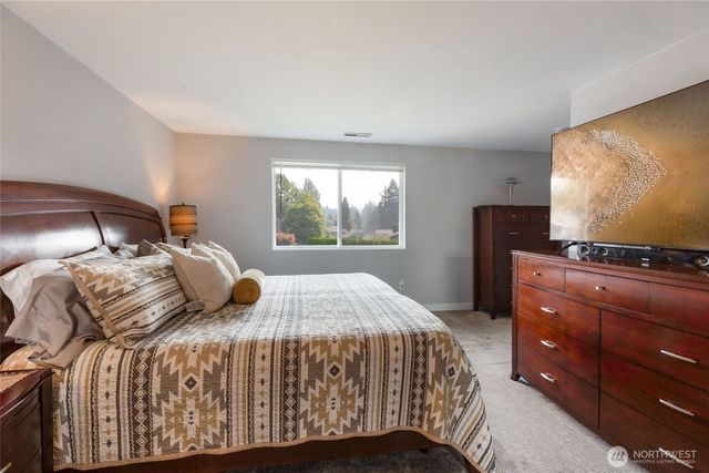10009 NE 141st Street, Kirkland, WA 98034