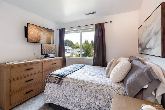 10009 NE 141st Street, Kirkland, WA 98034
