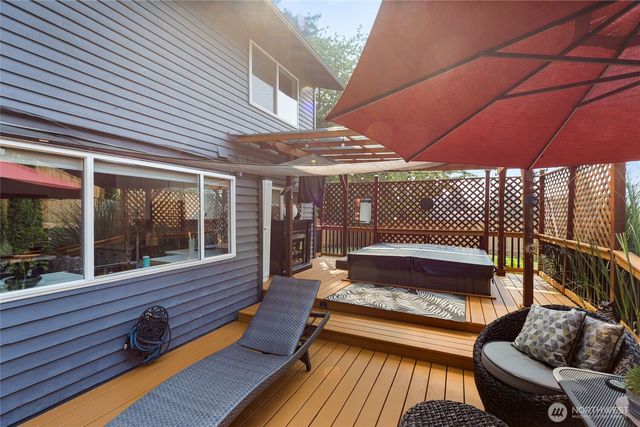10009 NE 141st Street, Kirkland, WA 98034