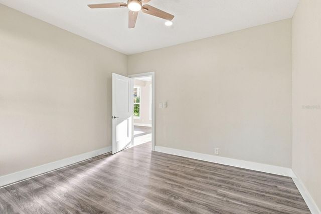 112 E MARTIN LUTHER KING JR DRIVE, Tarpon Springs, FL 34689