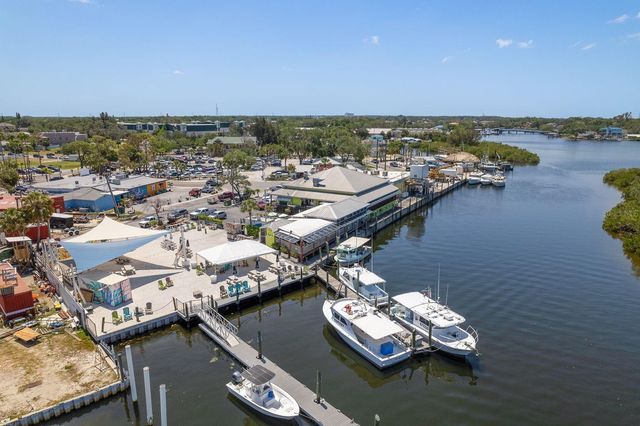 112 E MARTIN LUTHER KING JR DRIVE, Tarpon Springs, FL 34689