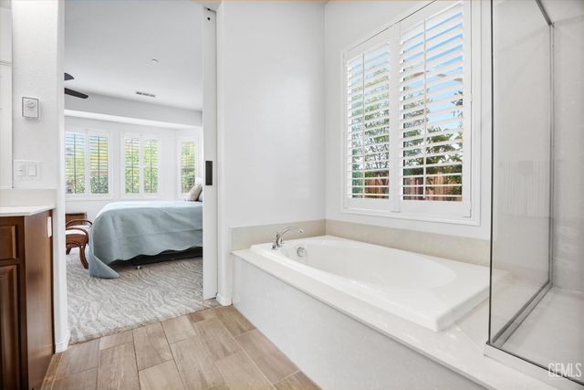 9908 Toscana Drive, Bakersfield, CA 93306