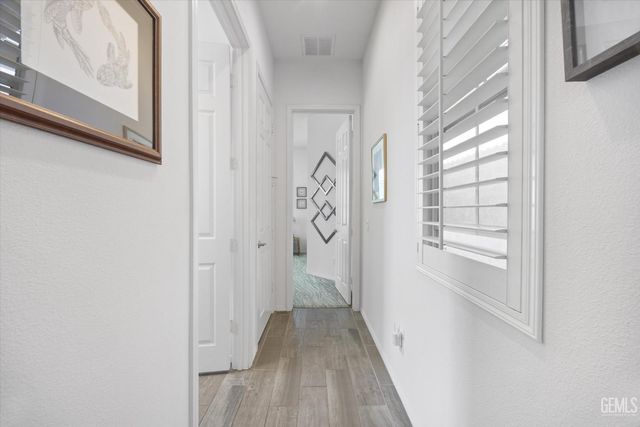 9908 Toscana Drive, Bakersfield, CA 93306