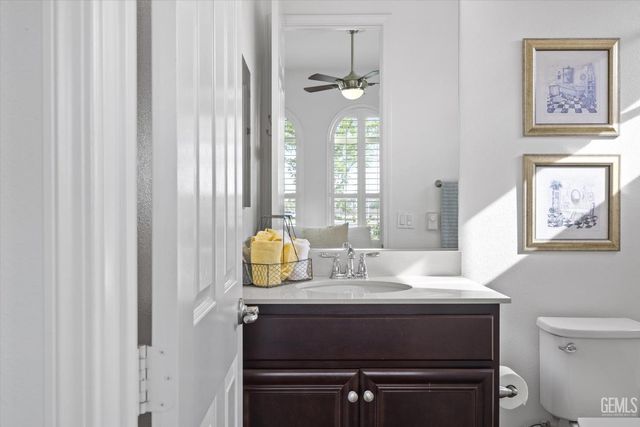 9908 Toscana Drive, Bakersfield, CA 93306