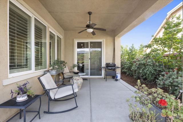 9908 Toscana Drive, Bakersfield, CA 93306