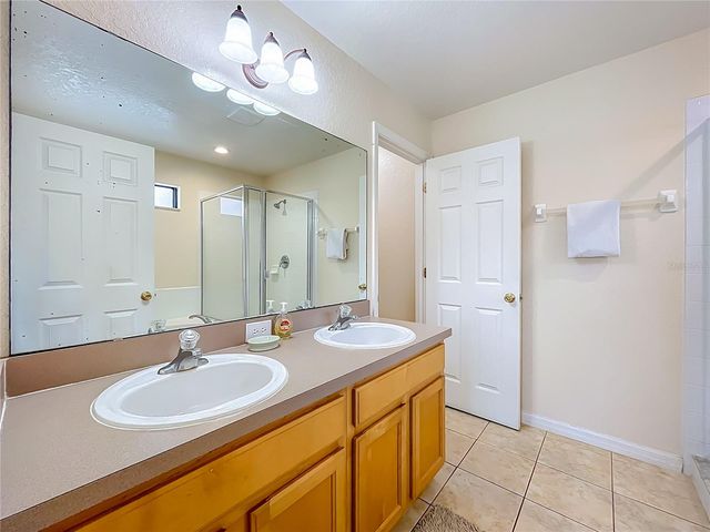 16620 CARIBBEAN BREEZE WAY, Clermont, FL 34714