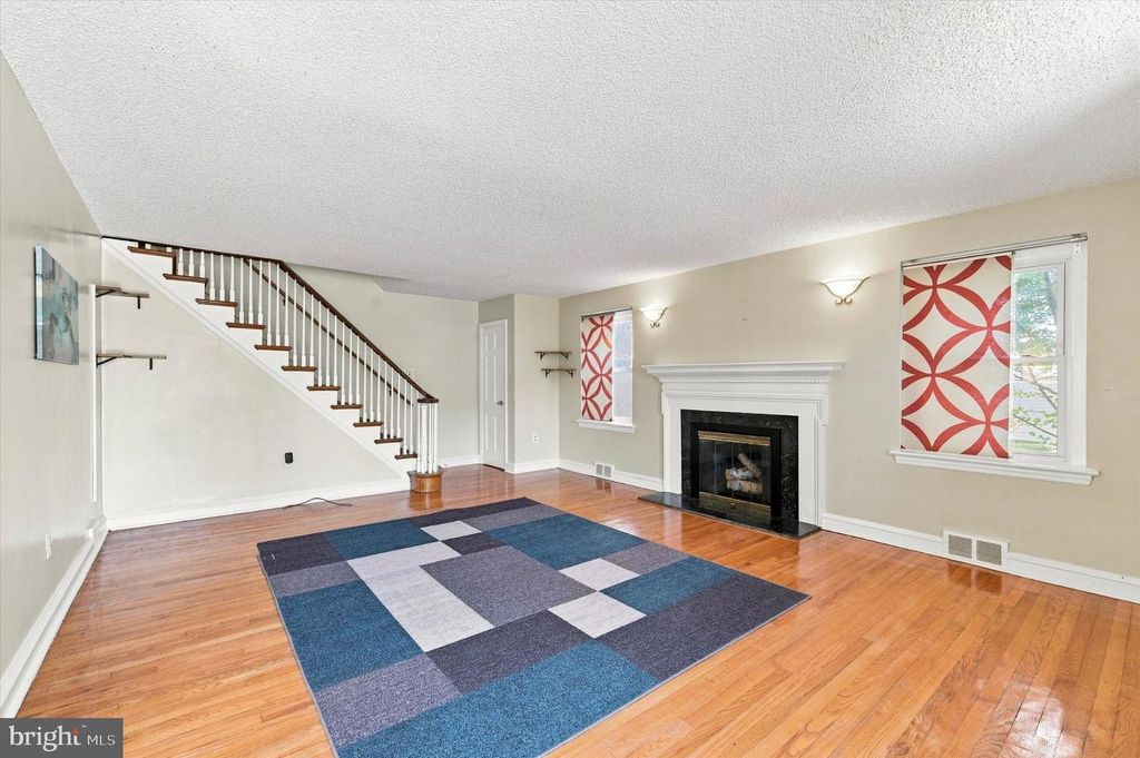 416 BROADVIEW RD, UPPER DARBY, PA 19082 — photo 3