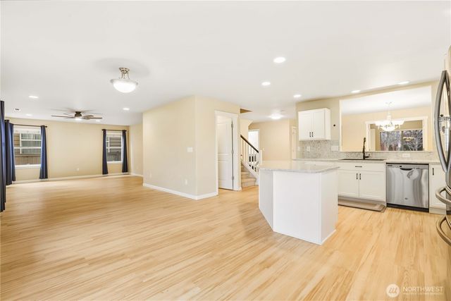 616 Panorama Ridge, Mount Vernon, WA 98273