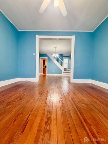 70 Schultz Avenue, Phillipsburg, NJ 08865