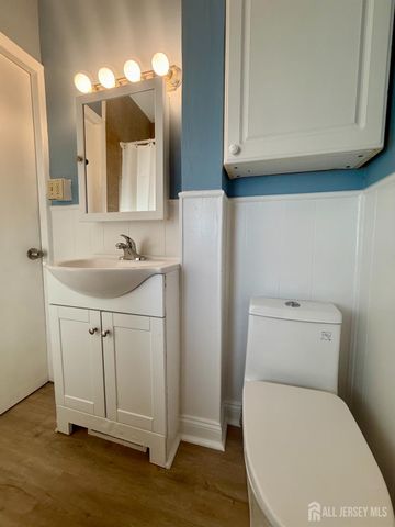 70 Schultz Avenue, Phillipsburg, NJ 08865