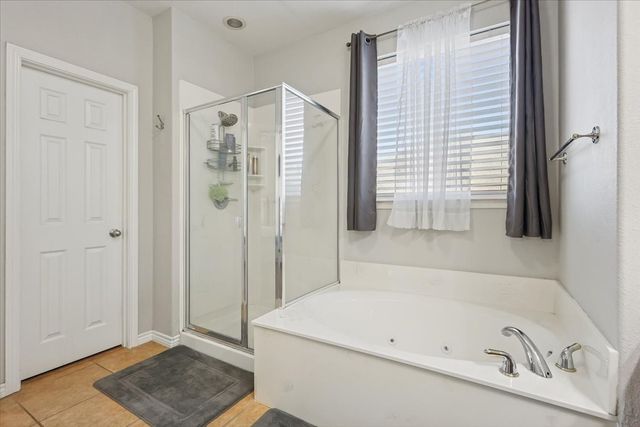 868 Valley Ridge Road, Burleson, TX 76028