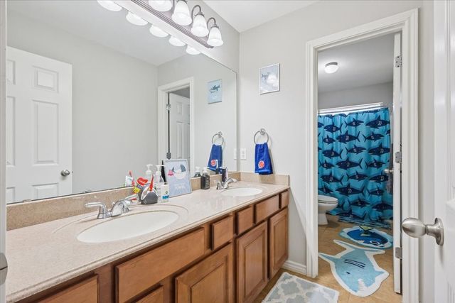 868 Valley Ridge Road, Burleson, TX 76028